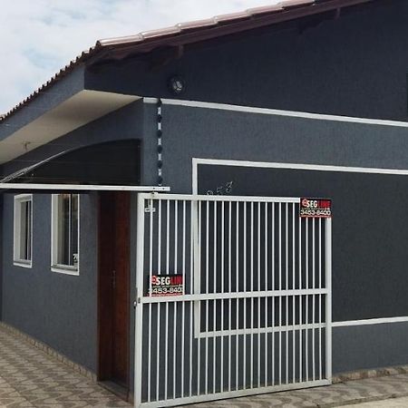 Residencial Sol De Verao - Proximo Da Praia Βίλα Matinhos Εξωτερικό φωτογραφία